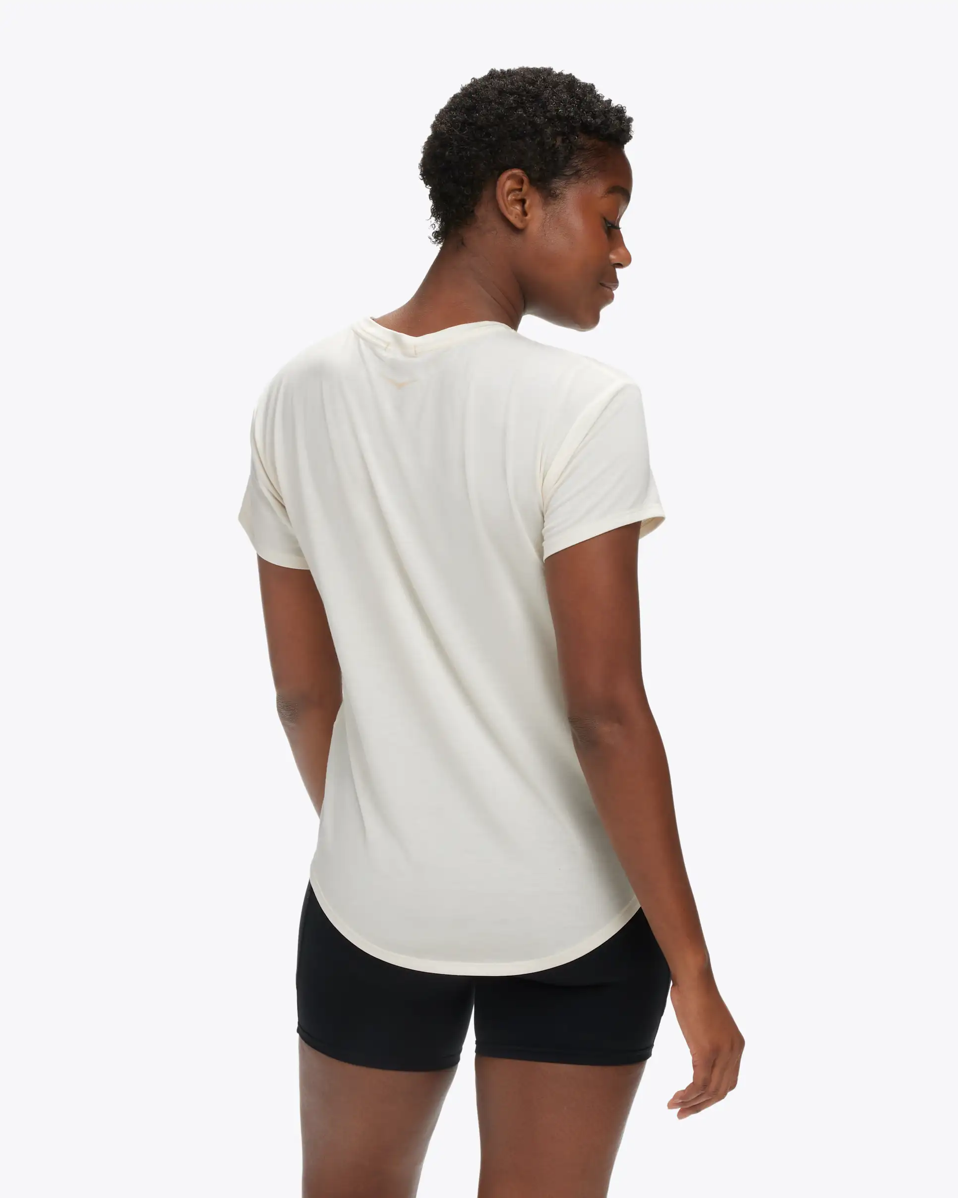 Women's Hoka Essential Tee - Image 2